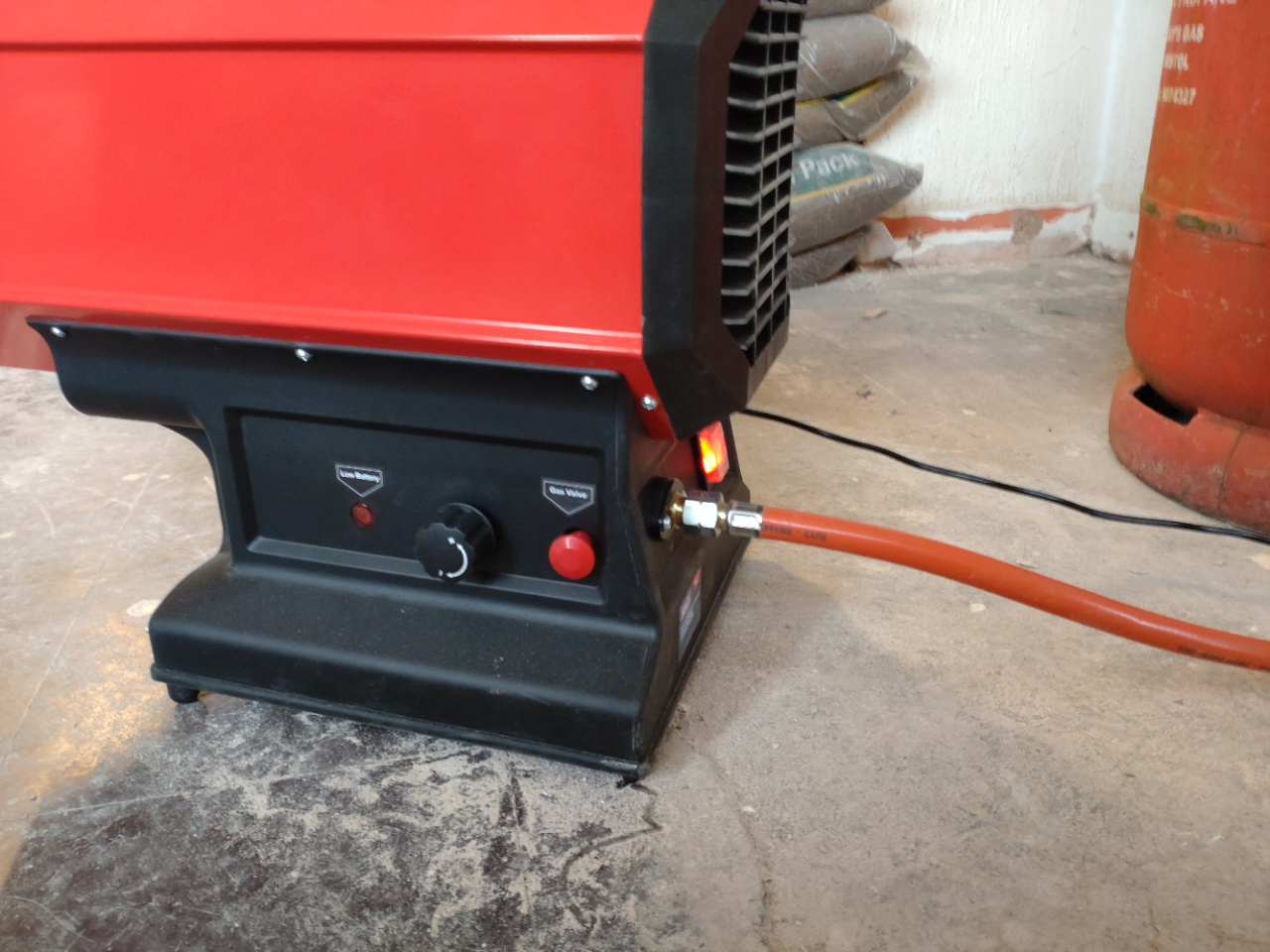 Space Heater Warmer Cordless Option Propane Heater 30,000-68,000Btu/hr (9-20kW) 230V in use.