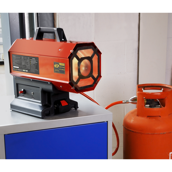 Space Warmer® Cordless Option Propane Heater 30,000-68,000Btu/hr (9-20kW) 230V in use.